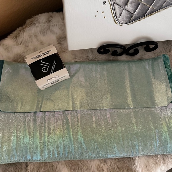 Makeup Brush Travel Holder (Handcrafted) and Elf Brush and Sponge Cleaner NEW - Picture 2 of 4